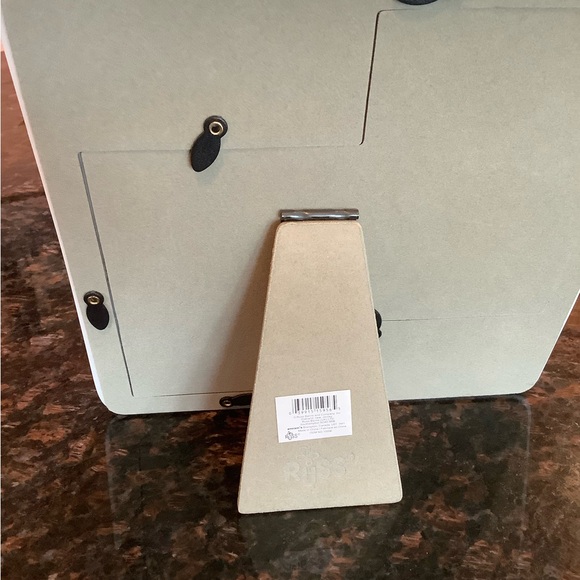 50th Wedding Anniversary Frame - Picture 3 of 6